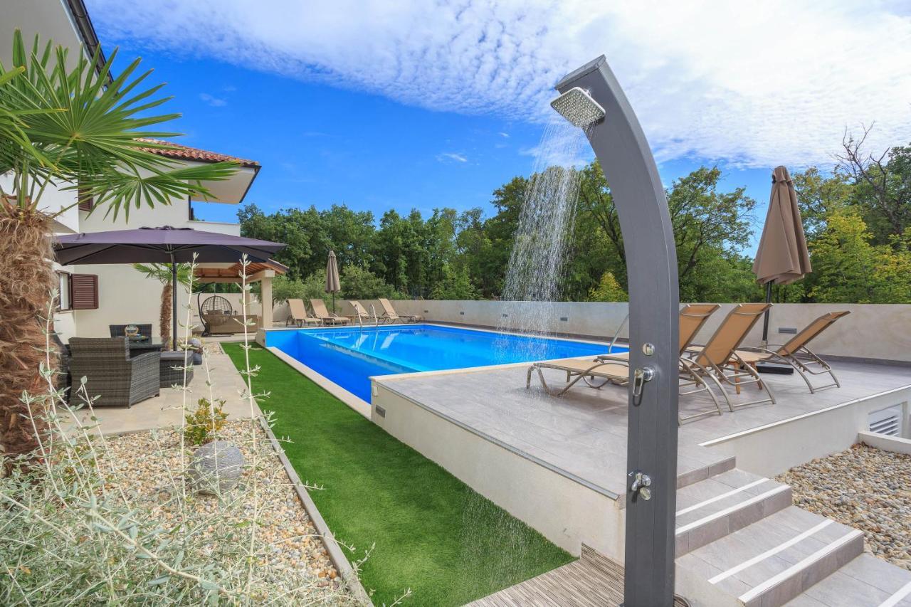 Villa Antonada Vrh  Exterior photo